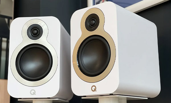                                                                     Test  :
                                                                Q Acoustics 3030C
                            
