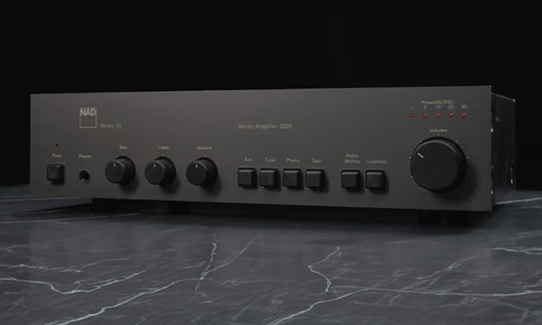 Le succès de l'ampli NAD 3020