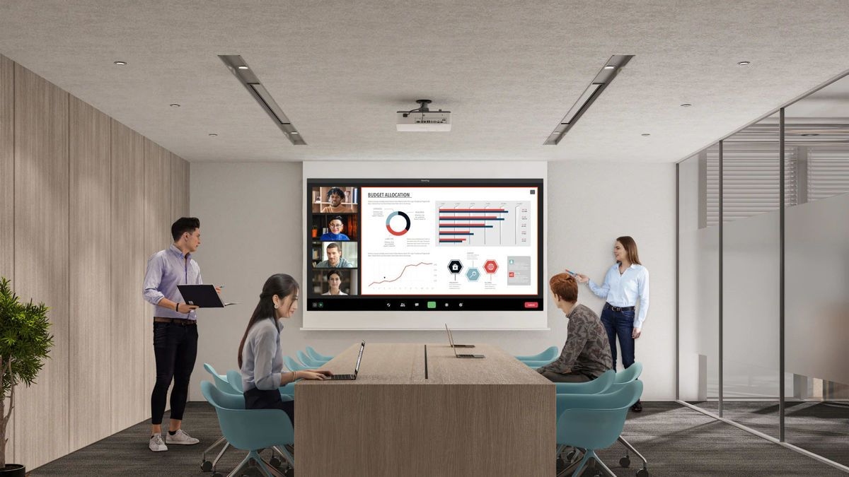 Image illustrant une projection en journée dans une salle de réunion 