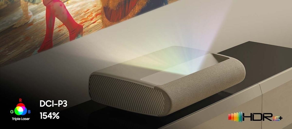 Vidéoprojecteur Samsung The Premiere SP-LPU9D à triple laser, affichant une image en HDR+ et large gamme de couleurs DCI-P3.
