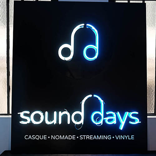 Sd1-david_0002s_0000_neon